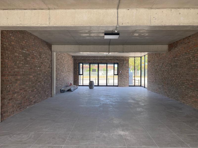 To Let commercial Property for Rent in Overbaakens Eastern Cape